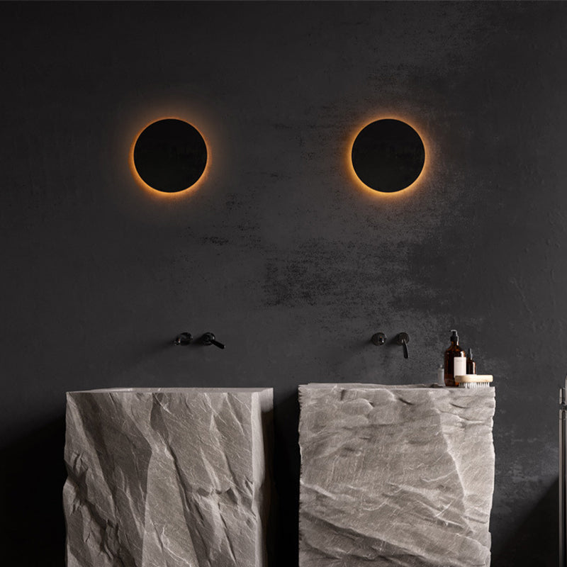 Klyne Minimalist Round/Square Outdoor Wall Lamp LED, Black/White - product image 4