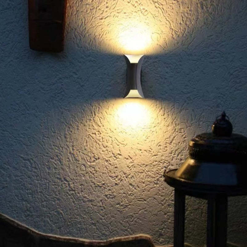 Noxel Curved Outdoor Wall Mounted Led Lamp - product image 5